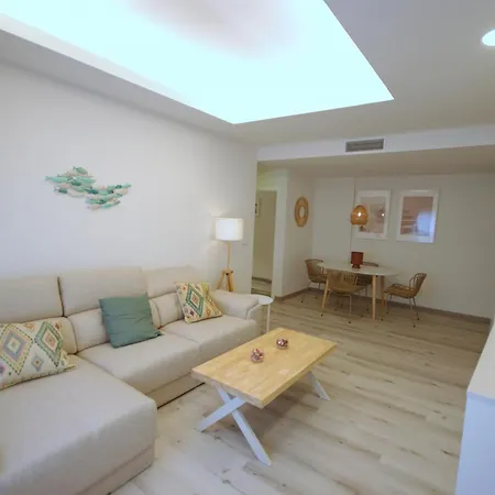 Livingtarifa La Orilla Apartment *